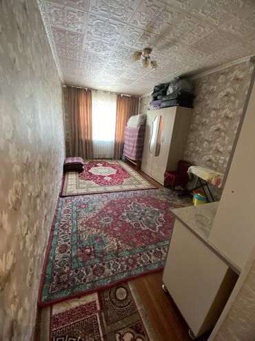 продаю 2 комн квартиру: 2 комнаты, 15 м², Общежитие и гостиничного типа, 4 этаж