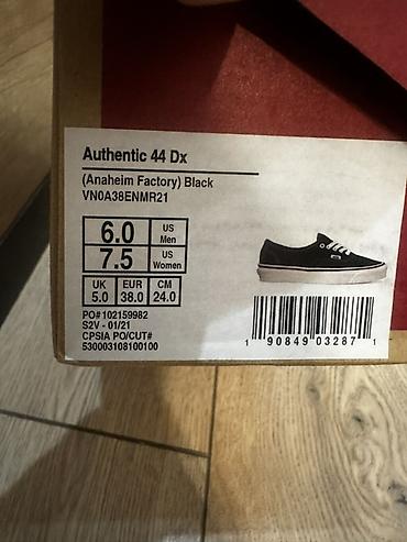 ризо: Мужские кроссовки, 38, Vans, Новый, цвет - Черный, Бесплатная доставка, Самовывоз — 2