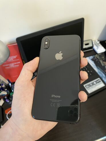 Apple iPhone: IPhone X, Б/у, 64 ГБ, Jet Black, 79 %