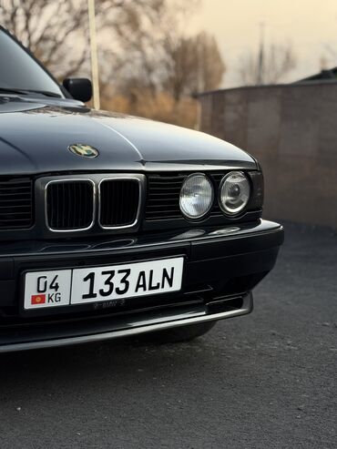 бмв значок: BMW 5 series: 1994 г., 2 л, Механика, Бензин, Седан