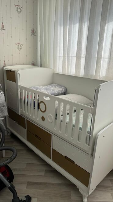 Qaşıqlar: Oğlan və qız üçün, İşlənmiş, Çarpayı