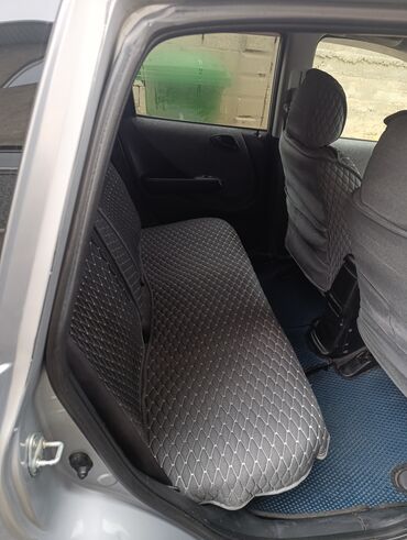 Honda: Honda Fit: 2005 г., 1.3 л, Автомат, Бензин, Хэтчбэк — 3