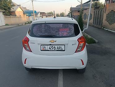 mazda 626 2 2: Chevrolet Spark: 2015 г., 0.1 л, Автомат, Бензин, Хэтчбэк — 3