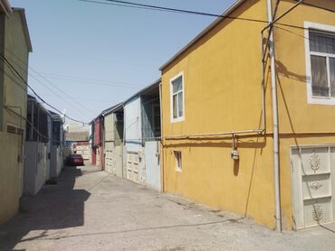 tap az qaracuxurda satilan heyet evleri: 4 otaqlı, 110 kv. m, Kredit yoxdur, Yeni təmirli