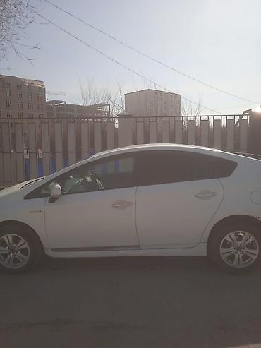 Toyota: Toyota Prius: 2010 г., Гибрид, Хэтчбэк — 6