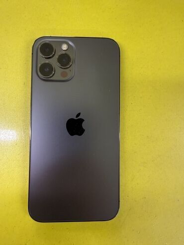 1 айфон: IPhone 12 Pro, Б/у, 256 ГБ, Black Titanium, Защитное стекло, Чехол, 86 %