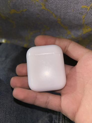 Orjinal airpods 2 
Heçbir problemi yoxdur