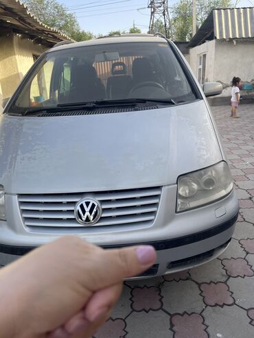 Volkswagen: Volkswagen Sharan: 2002 г., 2.8 л, Автомат, Бензин, Минивэн