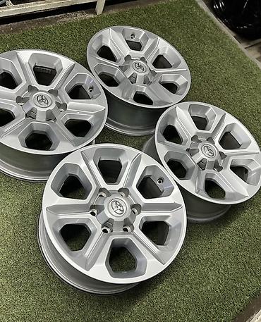 6 2: Литые Диски R 17 Toyota, Комплект, отверстий - 6, Новый — 4