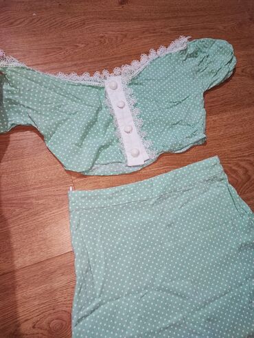 ženski kompleti sako i pantalone: M (EU 38), Tufnasti, bоја - Zelena