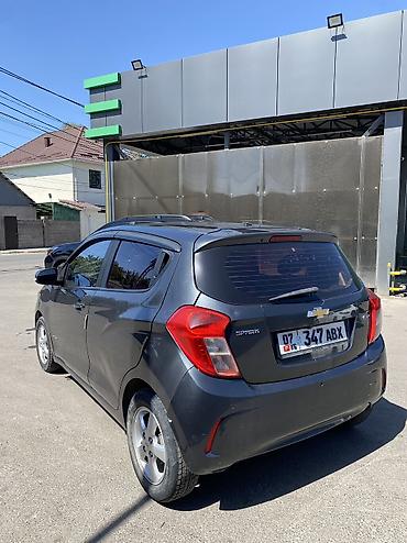 ск пионер: Chevrolet Spark: 2017 г., 1 л, Вариатор, Бензин, Хэтчбэк — 4