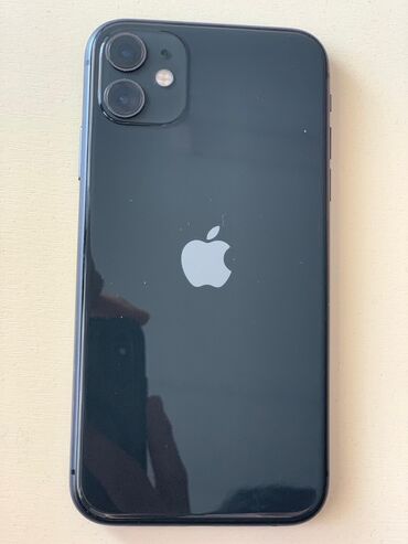 Apple iPhone: IPhone 11, Б/у, 128 ГБ, Черный, Наушники, Защитное стекло, Чехол, 84 %