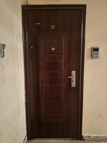 işlənmiş qapıların satışı: Seyf qapı satılır 250 manata ünvan yasamal & AF(5999)