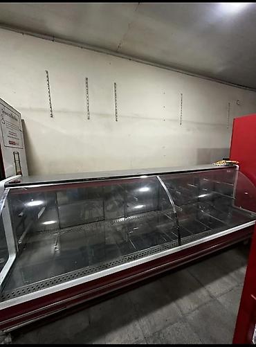 Soyuducu avadanlığı: ‼️ vitrin soyducu satilir Qazi bitib Olcu 4 m 2 mertebelidir 💰750 — 1