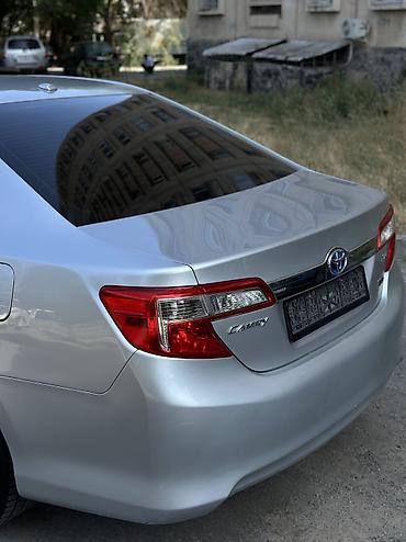 voxy noah: Toyota Camry: 2012 г., 2.5 л, Вариатор, Гибрид, Седан — 6