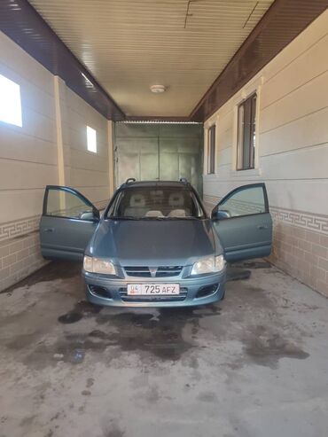 старый машины: Mitsubishi Space Star: 2001 г., 1.6 л, Механика, Бензин, Хэтчбэк