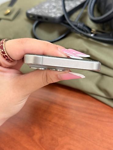 apple ipad mini 7: IPhone 15 Pro, 128 GB, Gümüşü, Face ID — 8