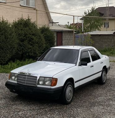 мерседес 210 белый: Mercedes-Benz W124: 1989 г., 2.3 л, Механика, Бензин, Седан