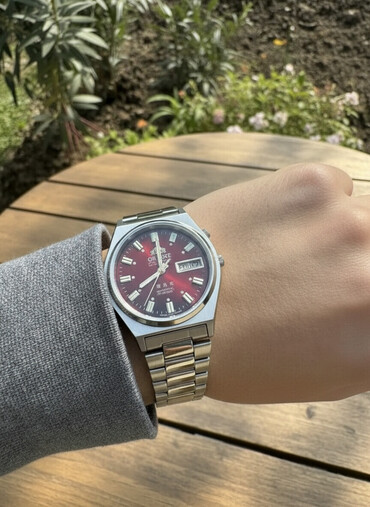 Qol saatları: Qol saatı, Orient, rəng - Qırmızı — 1