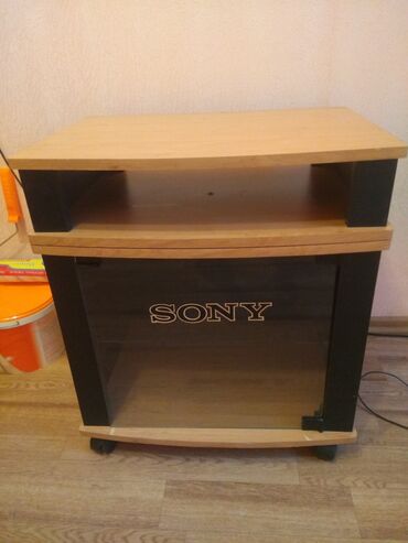 Другие тумбы и подставки: Продаю тумбочку Sony для аппаратуры