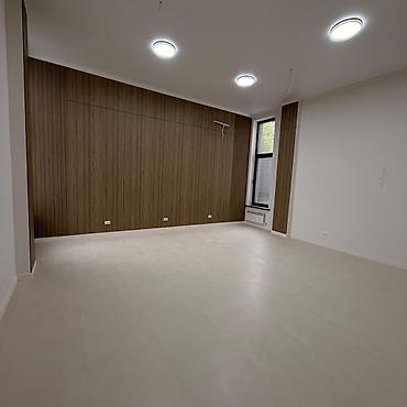 бекер уй: Кеңселерди сатуу 67 м², Ремонту бар, Бизнес борбор, 1 кабат — 5