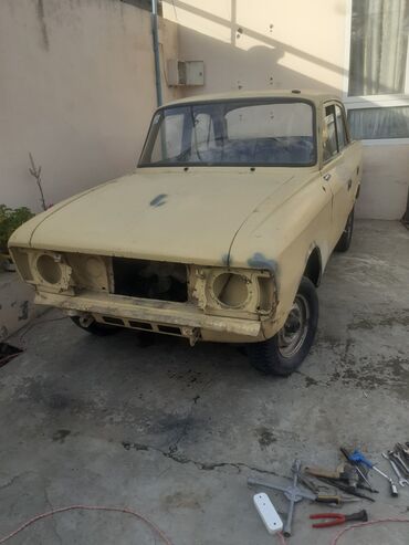 Motor üçün digər detallar: Radiator - 100 ₼ Karbirator(jiquli) - 80₼, Tramblyor - 40 ₼ Babin — 25