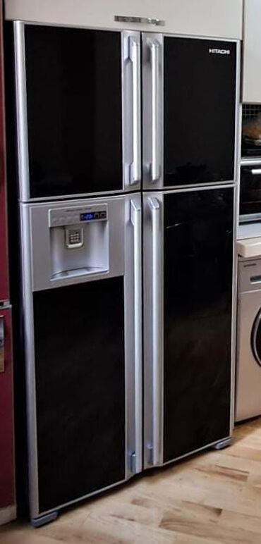 Микроволновки: Hitachi side-by-side soyuducu - Rəng və dizayn: parlaq qara ön panel