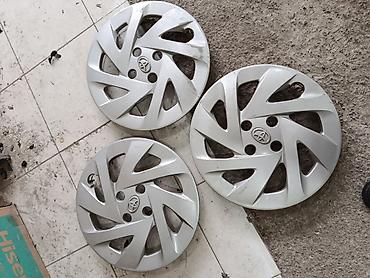 toyota diskləri: Məhsul: Toyota orijinal təkər qalpaqları (hubcap) - Sayı: 3 ədəd - — 2