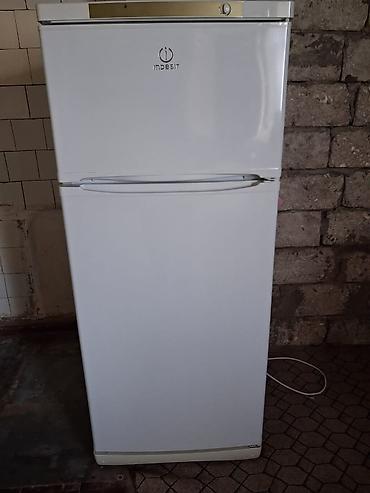 İşlənmiş 2 qapılı Indesit Soyuducu Satılır, rəng - Ağ