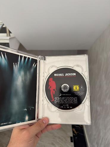 cd disk: DVD və CD kolleksiyası – müxtəlif film, tamaşa və musiqi diskləri — 3