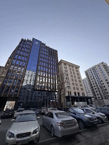 Аренда офисов: Аренда офисов, 108 м², В бизнес центре, С видом на горы, 1 линия, С отдельным входом — 1