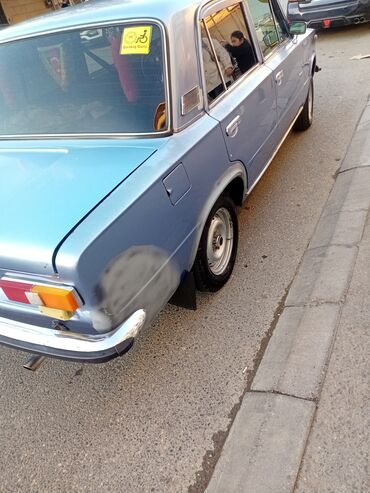 VAZ (LADA): Model: VAZ 2101 (Jiguli) Kuzov: sedan, mavi rəng Dövlət nömrə nişanı — 7