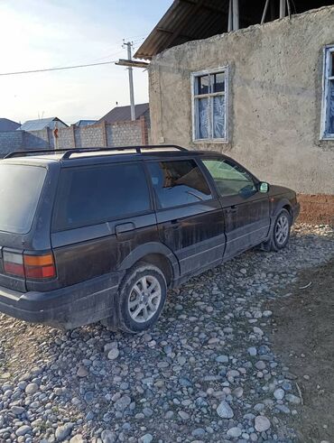 volkswagen passat 1993: Volkswagen ID.3: 1989 г., 1.8 л, Механика, Бензин