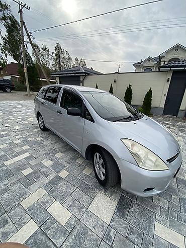 мото фара: Toyota WISH: 2003 г., Автомат, Бензин, Универсал — 2