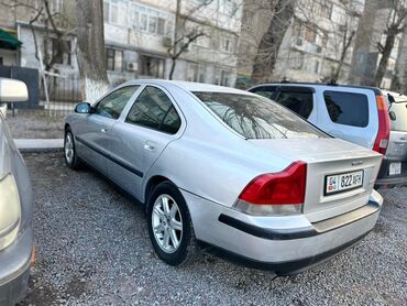 вольво седан: Volvo : 2001 г., 2.4 л, Автомат, Бензин, Седан
