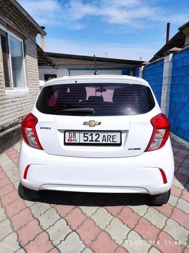 новая машина: Chevrolet Spark: 2018 г., 1 л, Автомат, Бензин, Хэтчбэк