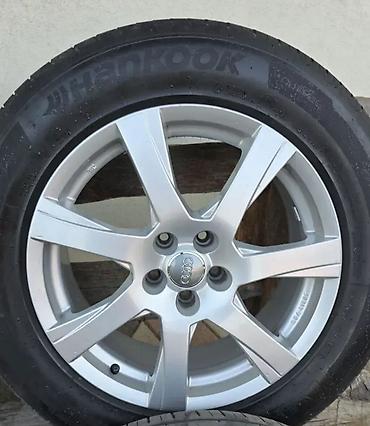 Gume i felne: OČUVANE I 100% ISPRAVNE felne sa gumama Bile na AUDI Q5 2015. godište — 3