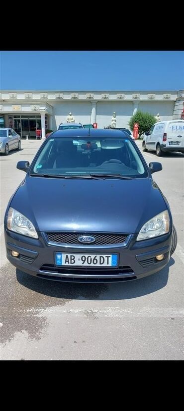 Ford: Ford Focus: 1.6 l | 2008 year | 300000 km. Hatchback