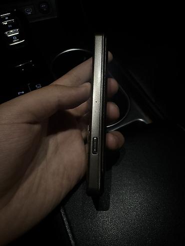 samsung s5780 wave 578: Samsung S5610, İki sim kartlı — 5
