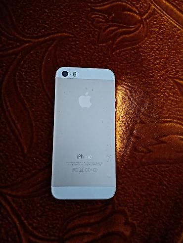 iphone 5 's: IPhone 5s, Gümüşü, Barmaq izi — 1