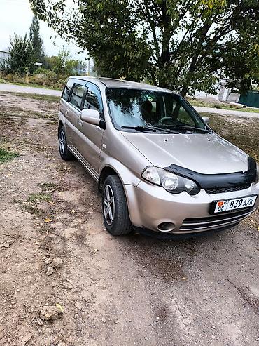 Honda HR-V: 2002 г., 1.6 л, Автомат, Кроссовер