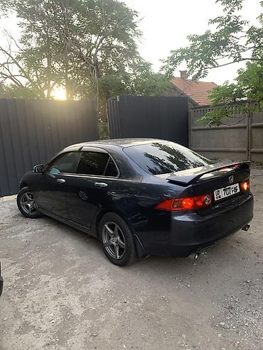 самообслуживания: Honda Accord: 2003 г., Седан — 5