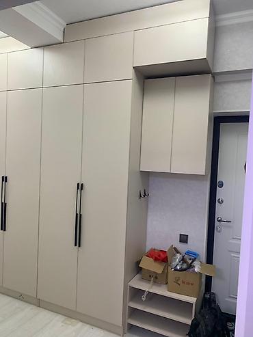 silver kitchen: Кухонный гарнитур и встроенные шкафы в современном стиле - Прямая — 4