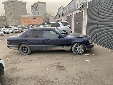 Mercedes-Benz: Mercedes-Benz W124: 1989 г., 2.3 л, Механика, Бензин, Седан — 13