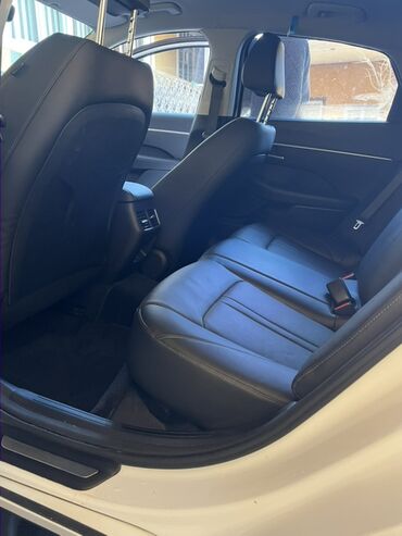 Hyundai: Hyundai Sonata: 2019 г., 2 л, Автомат, Бензин, Седан — 7