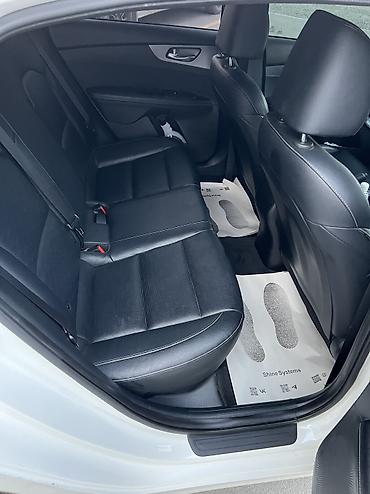 Kia: Kia K3: 2020 г., 1.6 л, Автомат, Бензин, Седан at lalafo.kg — 22 Kia: Kia K3: 2020 г., 1.6 л, Автомат, Бензин, Седан — 22