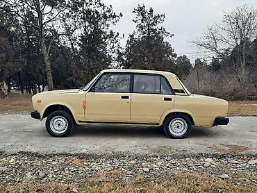 VAZ (LADA): VAZ (LADA) 2107: 1.6 l | Sedan — 5