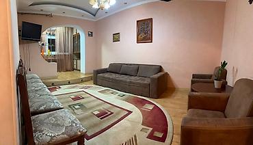 105: 3 комнаты, 60 м², 12 мкр 105 серия, 4 этаж — 1