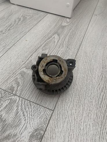 стекляный: Противотуманная фара от Toyota 4Ranner(передняя, круглая). - — 4