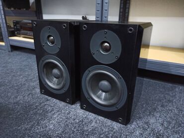 Zvučnici i stereo sistemi: Yamaha NX-E 100 Type: 2 way, 2 driver loudspeaker system Frequency — 2